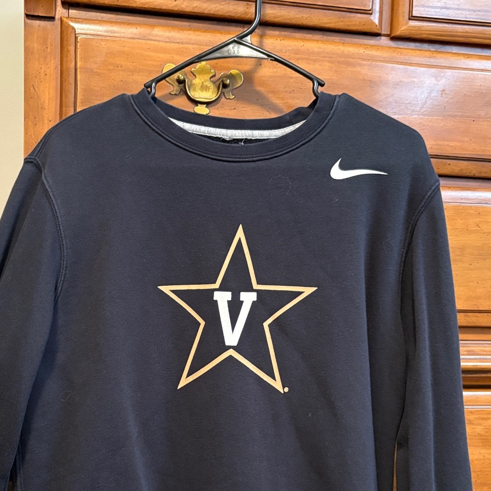 Nike Navy Sweatshirt with Gold Star and V Logo